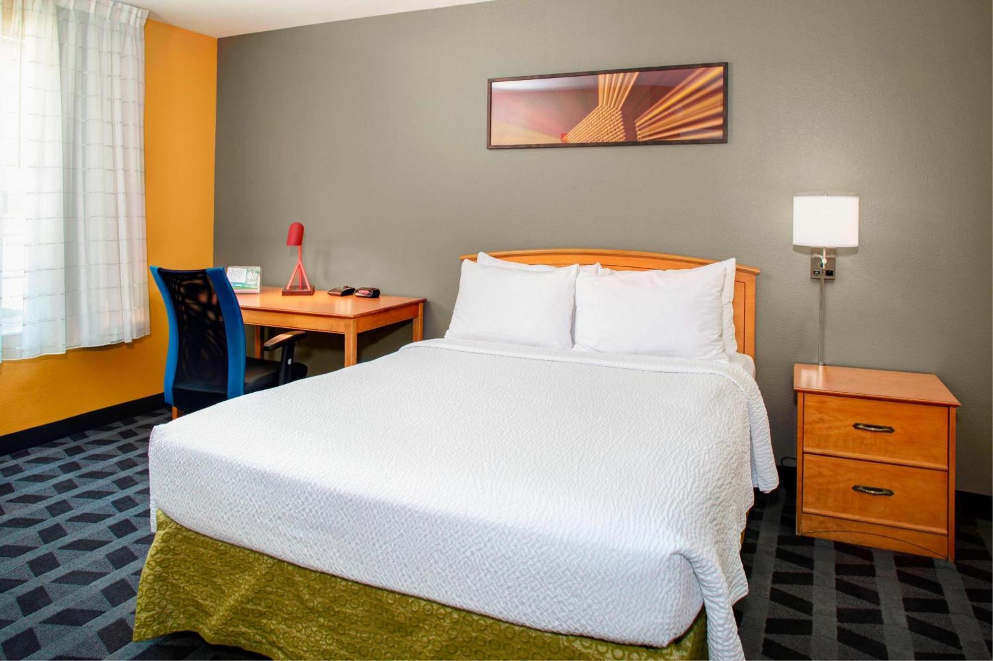 Towneplace Suites Fresno Exterior photo