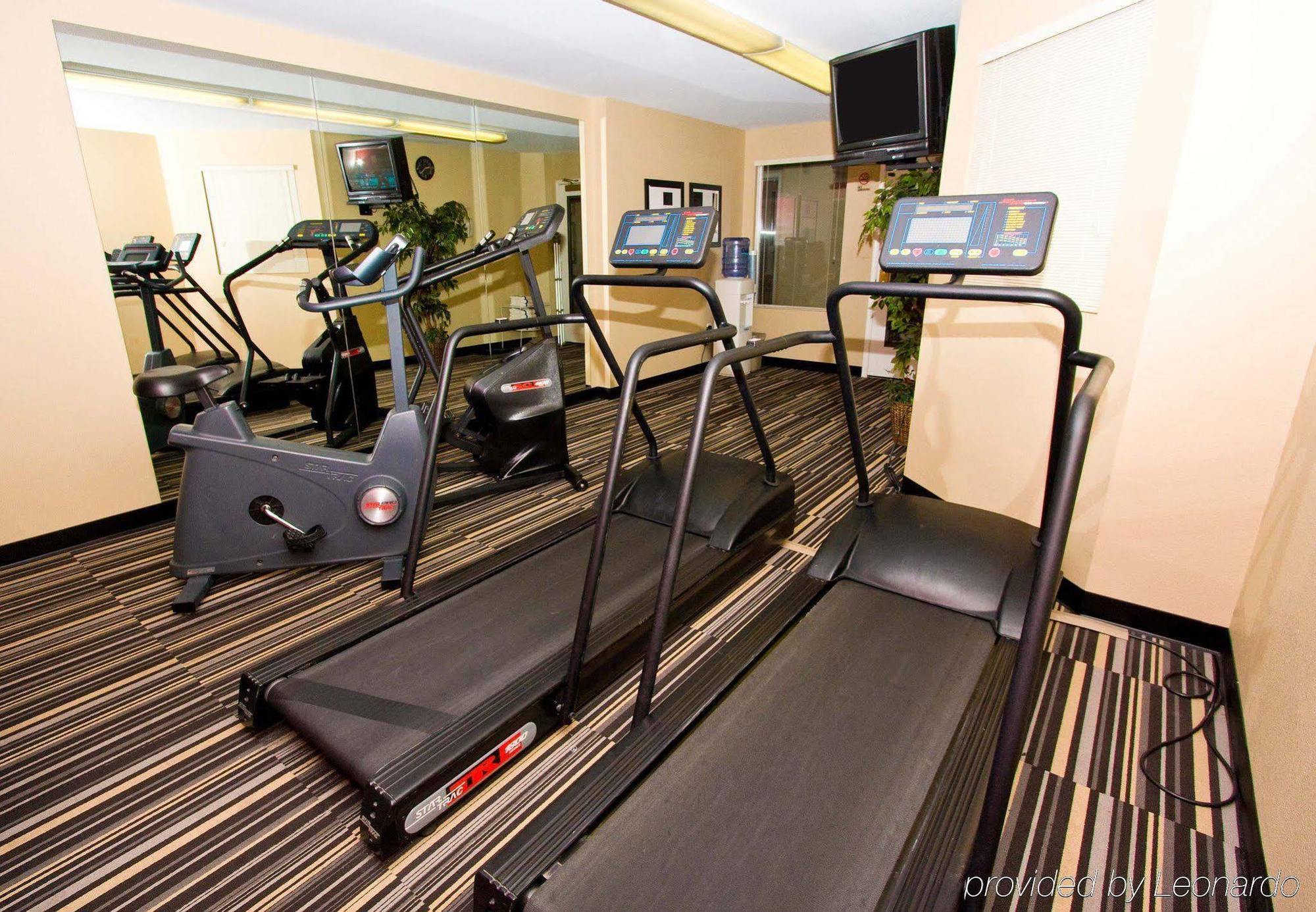 Towneplace Suites Fresno Facilities photo